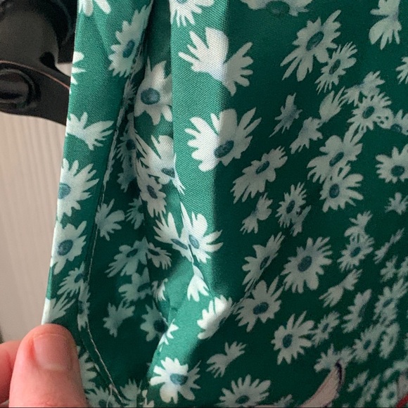 NWT Noracora Green Short Sleeve Floral Shift Dress Size Small - Picture 7 of 9